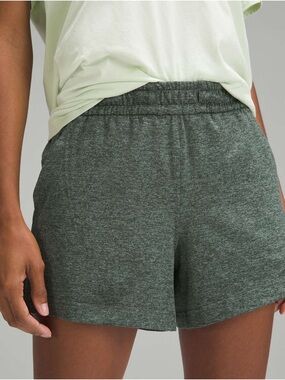 Lululemon Soft Jersey Relaxed-Fit Mid-Rise Short 4"